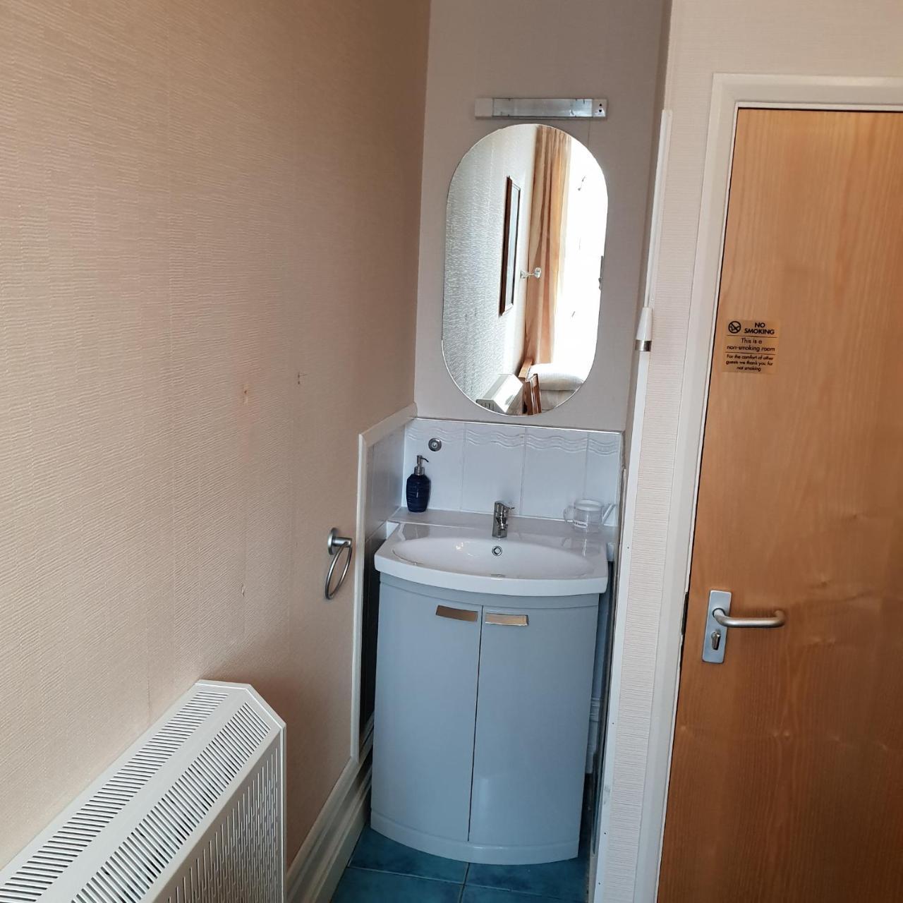 Abinger Guest House Лестер Экстерьер фото
