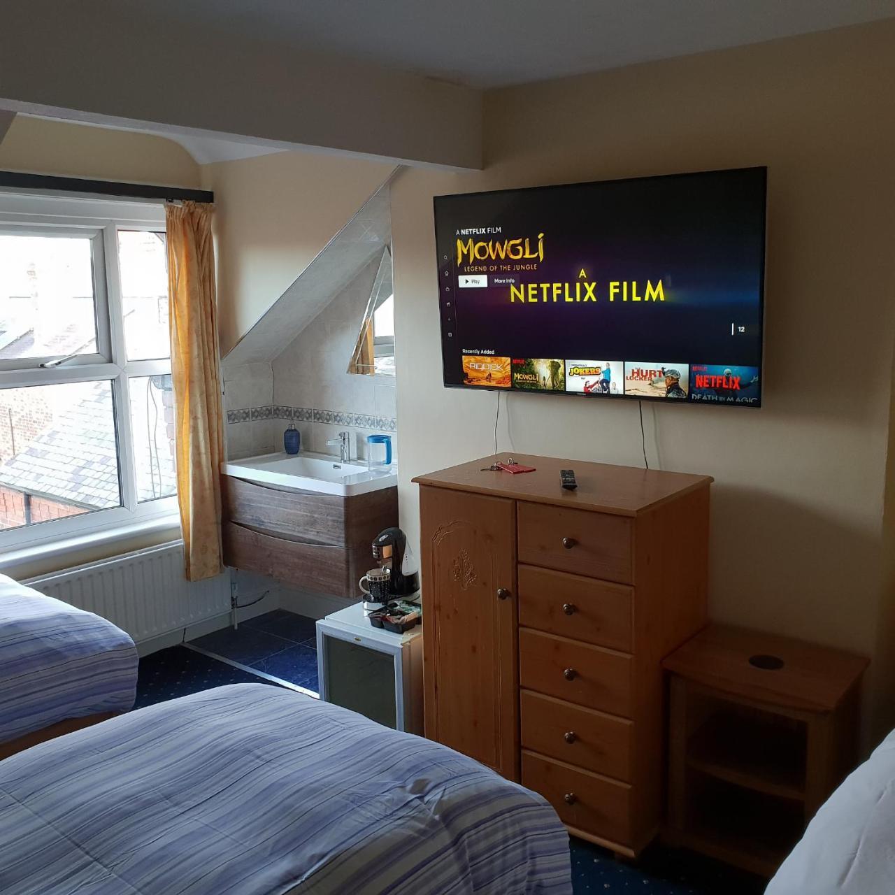 Abinger Guest House Лестер Экстерьер фото