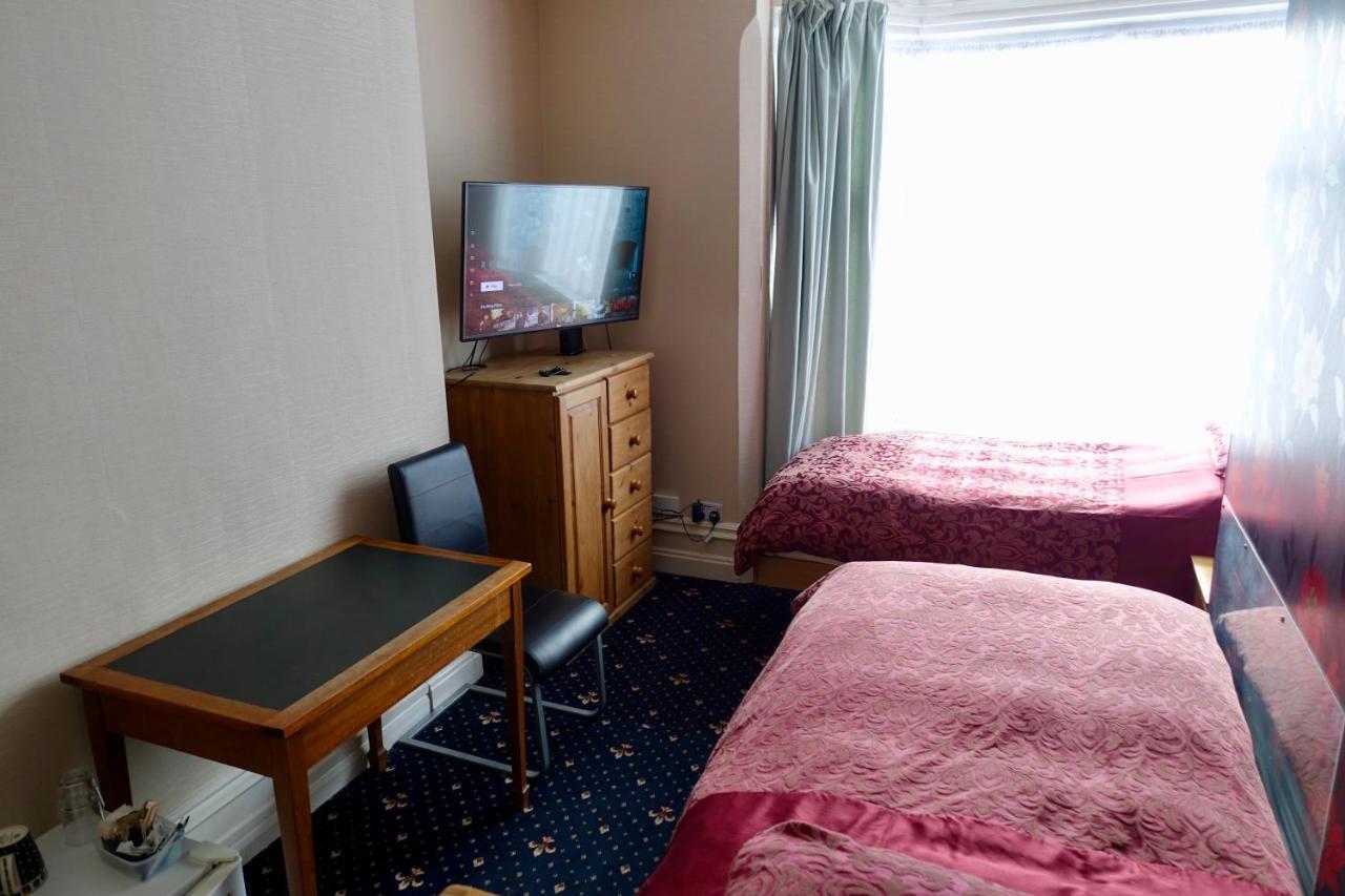 Abinger Guest House Лестер Экстерьер фото